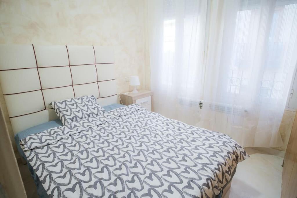 Piso Acogedor En Madrid Centro Daire Dış mekan fotoğraf